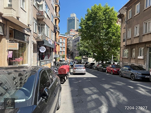 Beyoğlu Cihangir’de sıfır binada satılık 68 m2 çift katlı dükkan - Görsel 26