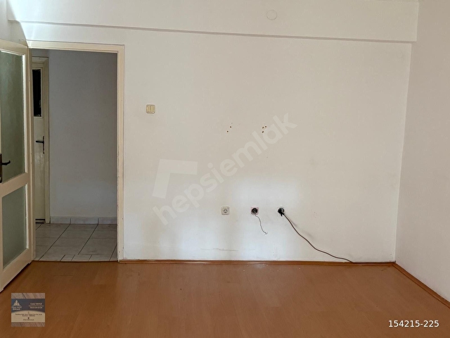 TEPEBAŞI MAHALLESİ ÇALDAĞ SOKAK 3+1 ARKA CEPHE ÇOK GENİŞ YAPILI DAİRE - Görsel 2