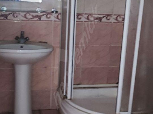 MECİDİYEKÖY DE ANA CADDE ÜZERİ BİNA  ÇİFT GİRİŞLİ METRO METROBÜSE 5DK ACİL İHTİYAÇTAN - Görsel 6