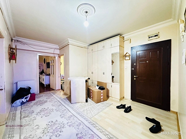 ÇÖLOĞLUNDAN KABİL CADDESİ ÜZERİNDE 3+1+EBEVEYN BANYOLU ASANSÖRLÜ - Görsel 8