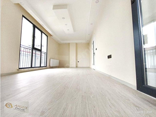 👉AYGÜLDEN BURHANİYEDE AYRI MUTFAK DOĞALGAZLI EBEVEYN BANYOLU ÖN CEPHE ARA KAT 2+1 SATILIK DAİRE - Görsel 9