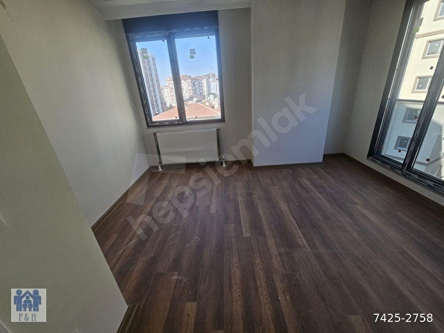 Kadıköy 19 Mayıs Satılık