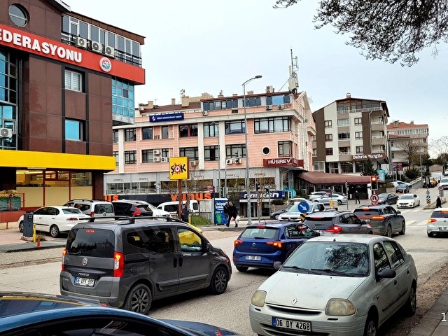 BALGAT OSMANLI CADDESİNDE DEVLET KURUMLARININ ORTASINDA DÜKKAN! - Görsel 4