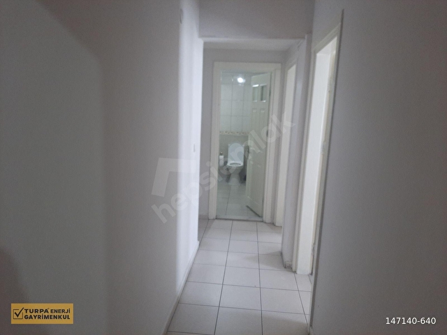 Karşıyaka Çarşıda Kiralık 3+1 Daire - Görsel 11