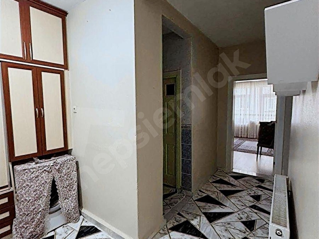 FATİH IŞIKLAR MAH İÇİ BAKIMLI 3+1 ARAKAT DAİRE - Görsel 9