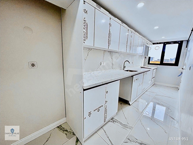 DAMLADAN TEVFİKBEYDE SATILIK SIFIR 2+1 75 M2 ASANSÖRLÜ 4.KAT.