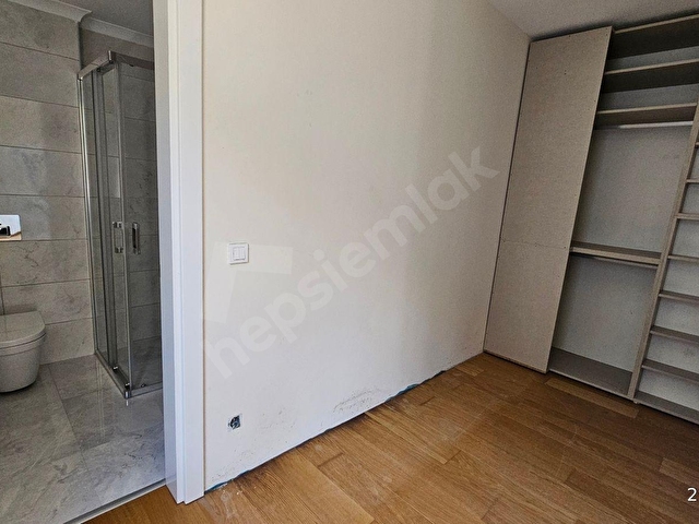 Bağdat caddesi üzerinde 3 yıllık binada 3+1 işyeri - Görsel 14