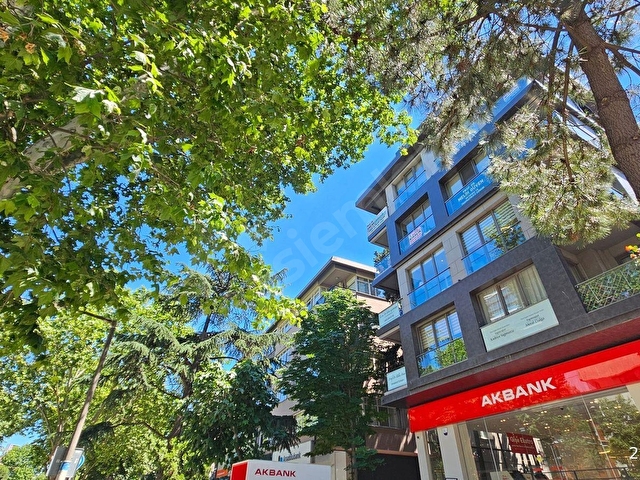 Bağdat caddesi üzerinde 3 yıllık binada 3+1 işyeri - Görsel 2