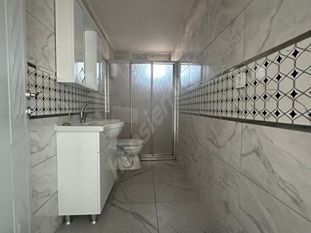 UYGUN EMLAKTAN SİTEDE SATILIK 2+1 DAİRE - Görsel 5