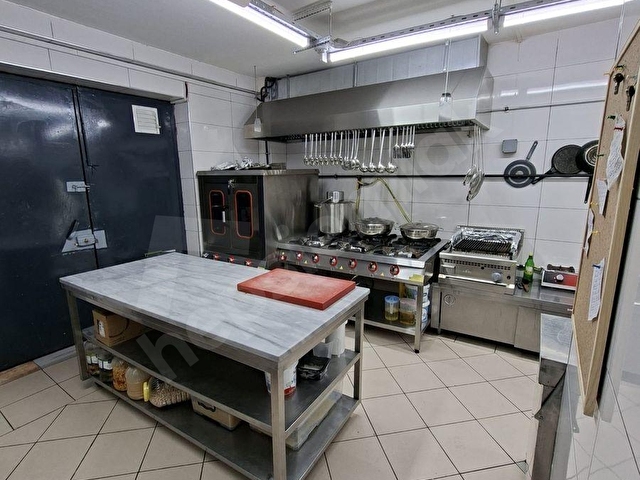ESENLER GİYİMKENTTE 4 KATLI YENİ BİNADA, DEVREN KİRALIK RESTURANT - Görsel 5