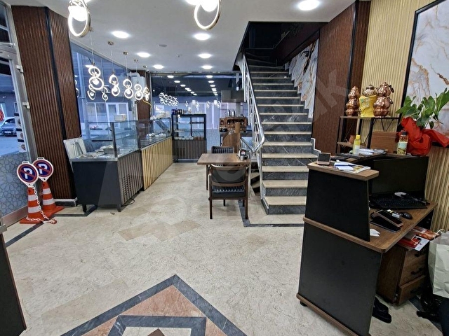 ESENLER GİYİMKENTTE 4 KATLI YENİ BİNADA, DEVREN KİRALIK RESTURANT - Görsel 12