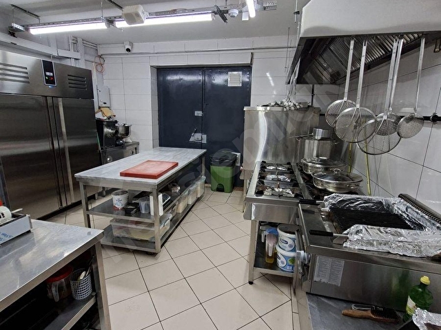 ESENLER GİYİMKENTTE 4 KATLI YENİ BİNADA, DEVREN KİRALIK RESTURANT - Görsel 17