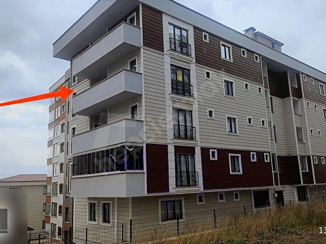 Yalıncak Mahallesinde Satılık 4. Kat 4+1 Daire