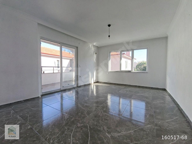 Kıran Gayrimenkul’den Küçükkuyu Sahil Mahallesi’nde Kiralık 2+1 Daire
