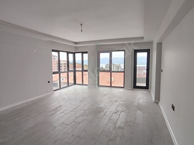 DOĞANTEKİNDEN HİSARDA SİTEİÇİ KÖŞE 3 CEPHELİ 3+1 SATILIK DAİRE - Görsel 10