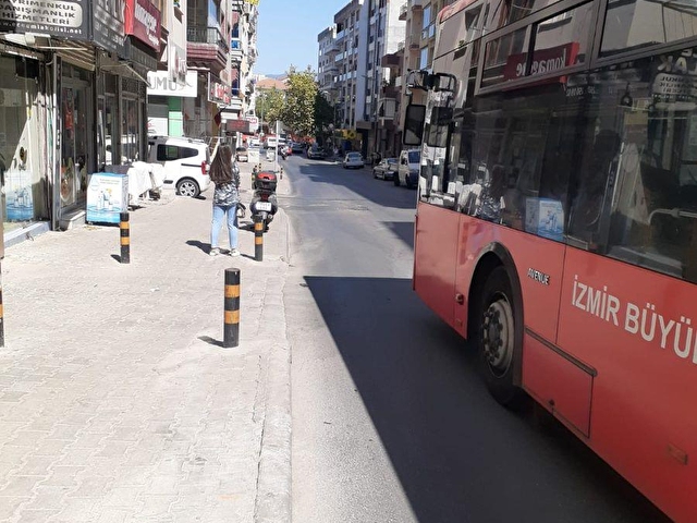 Yesilyurt Uzumcu Okulu Cevre 3 1 140m2 Dogalgazli Satilik Daire 61913 2720 Hurriyet Emlak