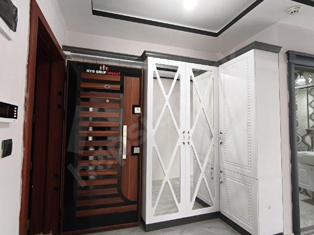 ERCİŞTE KIŞLA MAHALLESİNDE KİRALIK 2+1 DAİRE - Görsel 2