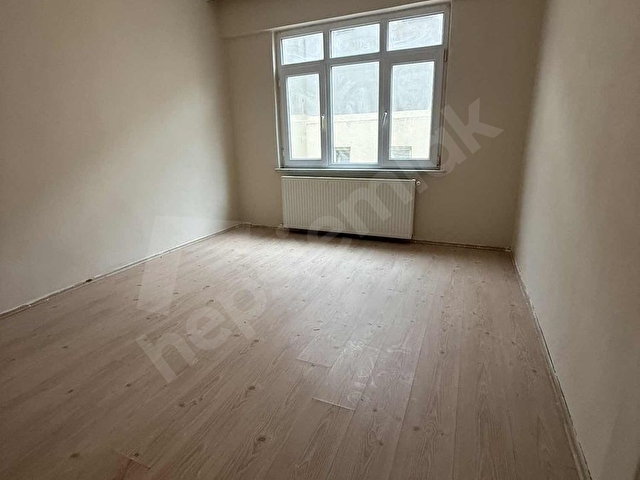 FATİH MAHALLESİNDE KİRALIK 2+1 GENİŞ DAİRE - Görsel 11