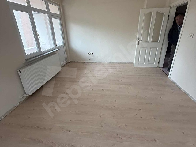 FATİH MAHALLESİNDE KİRALIK 2+1 GENİŞ DAİRE - Görsel 12