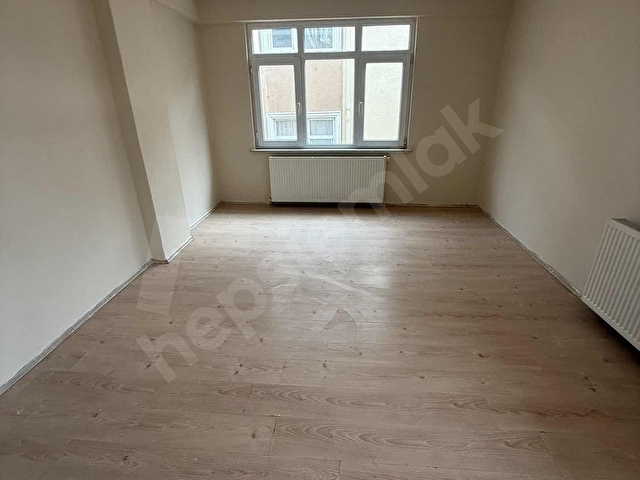 FATİH MAHALLESİNDE KİRALIK 2+1 GENİŞ DAİRE - Görsel 14