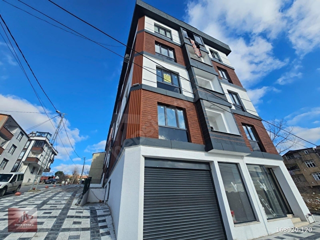 PROJEMAXTAN KARLIBAYIRDA 2+1 105M2 SIFIR LÜX FIRSAT 2.KAT DAİRE