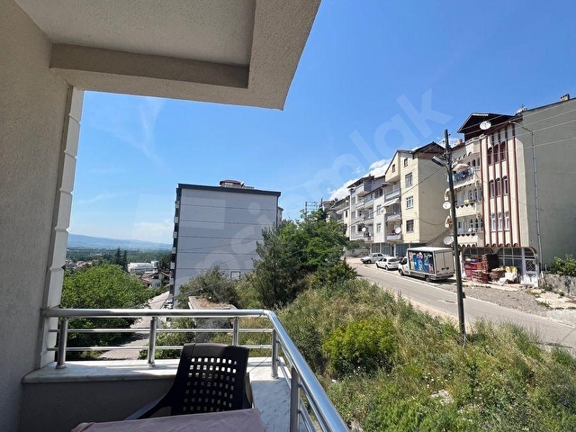 TOKAT NİKSAR DA SATILIK 3+1 DAİRE - Görsel 12