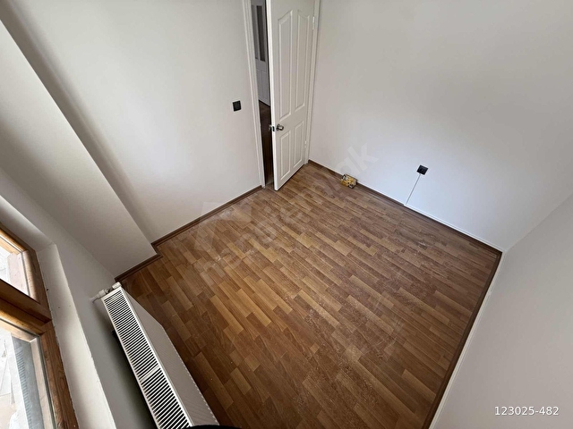 30 AĞUSTOS MAHDE ARA KAT 2+1 SATILIK DAİRE - Görsel 15
