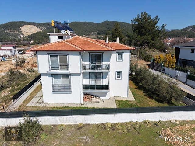 AKÇAOVA DA VİLLAR BÖLGESİNDE SATILIK EŞYALI ÇİFT DAİRELİ MÜSTAKİL BİNA - Görsel 6