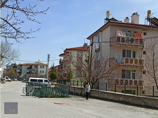 SILAM EMLAKTAN KANLICA  MAH. 3+1 SATILIK DAİRE DETAYLAR AÇIKLAMADA - Görsel 3