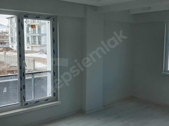 KANLICA MAHALLESİN DE SATILIK 3+1 DAİRE - Görsel 11