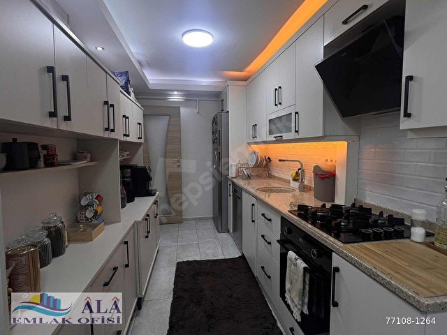 HATAY NOKTADA DÜZLÜK KONUMDA 3+1 YÜKSEK GİRİŞ ARA-KAT SATILIK
