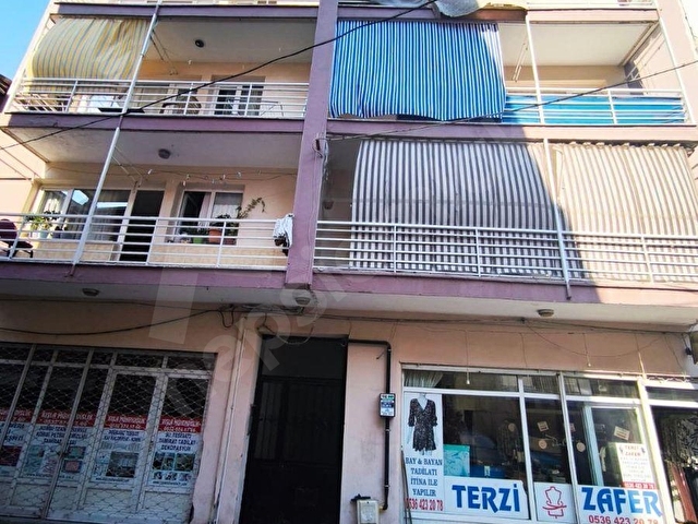 İzmir Karabağlar Bozyaka Dalgıçlar Mevkii İstikbal Mob. Yakınında Satılık Dükkan - Görsel 2