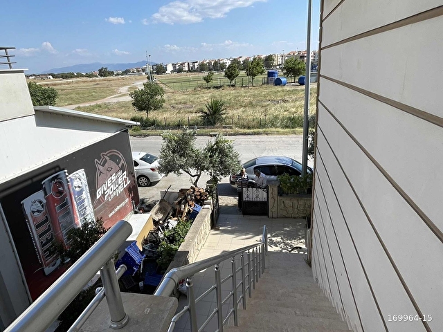 ÇANDARLIDA DENİZE 5 DAKİKA FUL EŞYALI AZ KULLANILMIŞ DAİRE - Görsel 12