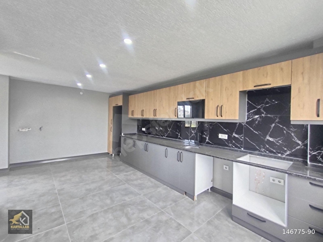 YENİÇİFTLİKTE 310 M² BAHÇELİ 6+1 BÜYÜK MÜSTAKİL KARTALLARDAN. - Görsel 14