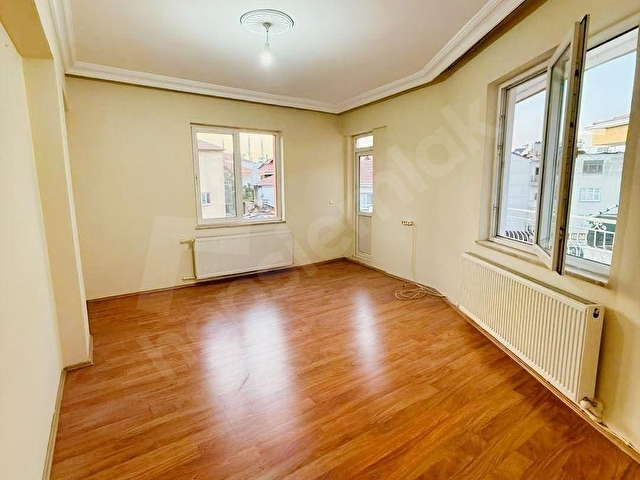 SARICALAR DAN MERKEZİ KONUM DA 2+1 DAİRE - Görsel 3