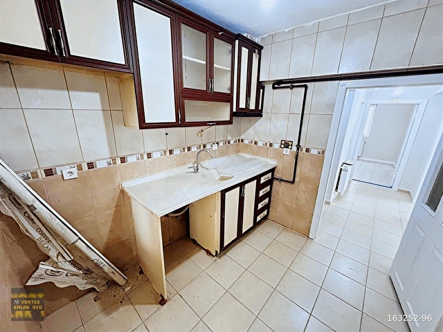 AKŞEMSETTİN MAHDE 2+1 Y.GİRİŞ YENİ BİNA FIRSAT DAİRESİ - Görsel 17