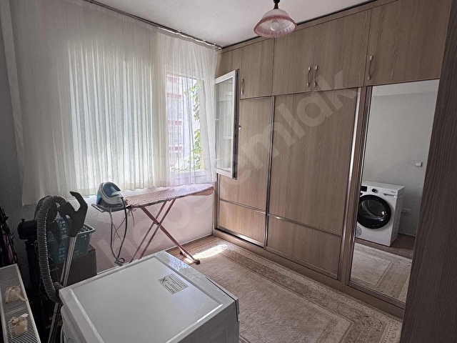 ACİL SATILIK ÇİĞLİ YENİ MAHALLE DE ARAKAT 2+1 KAPILI MUTFAK - Görsel 5