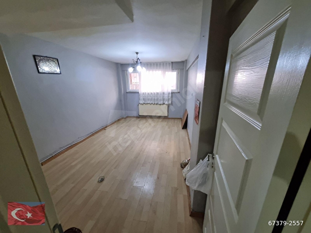 Kocamustafapaşa 80mk 2+1 Bahçeli Bodrum katı 2.900.000tl - Görsel 24