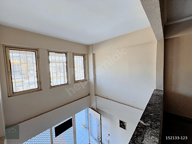 Marmaris Merkezde Asma Katlı Kiralık 80 m2 Dükkan - Görsel 13