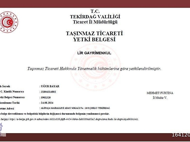 LİR DEN SİLİVRİ SEYMEN MAH ARTEZYENİ OLAN MÜKEMMEL KONUMLU TARLA - Görsel 13