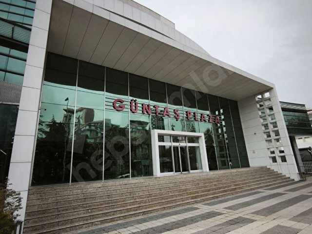 Basın Ekspres Üzerinde Prestijli Plazada 500 M2 Kiralık Ofis - Görsel 2
