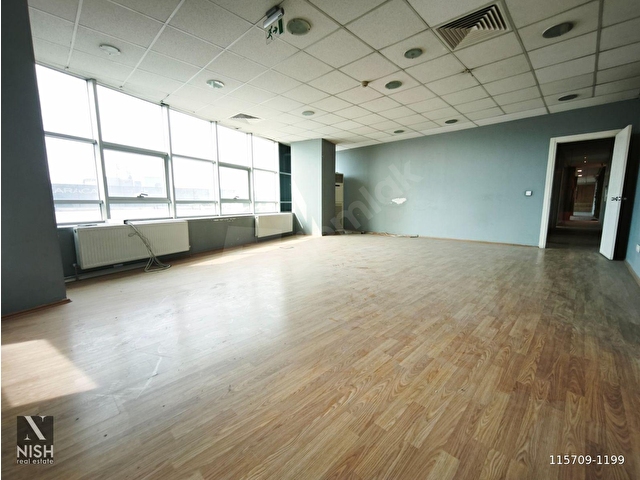 Basın Ekspres Üzerinde Prestijli Plazada 500 M2 Kiralık Ofis - Görsel 17