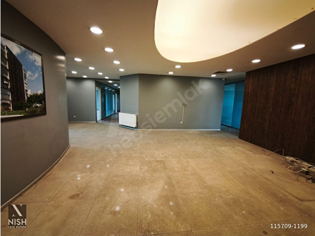 Basın Ekspres Üzerinde Prestijli Plazada 500 M2 Kiralık Ofis