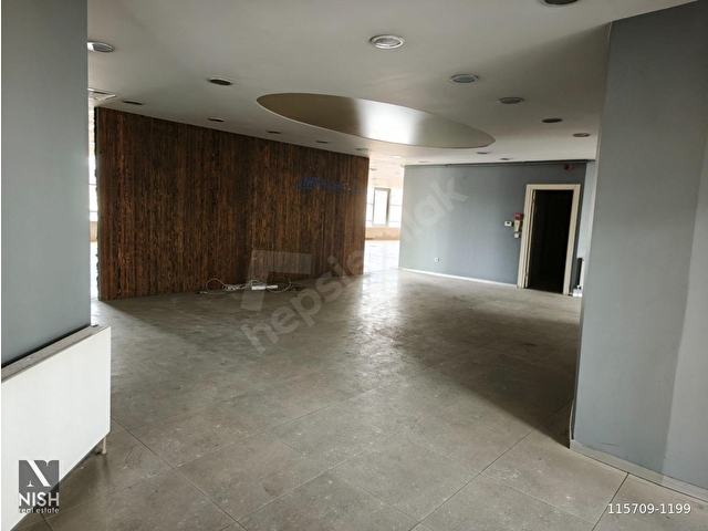 Basın Ekspres Üzerinde Prestijli Plazada 500 M2 Kiralık Ofis - Görsel 10