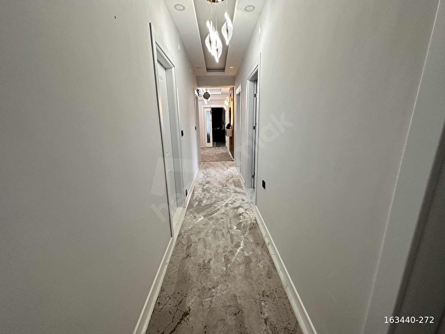 BEŞİRLİNİN FULL MANZARALI TEK DAİRESİ - Görsel 29