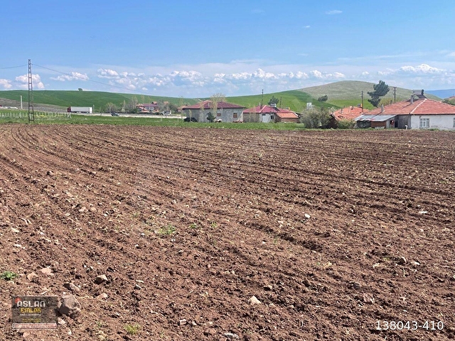 ASLAN EMLAK TAN SATILIK TARLA 6.895 M2 TİCARAET ALANI NA MÜSAİT ELEKTRİK SU ALT YAPI YOLU VAR - Görsel 18