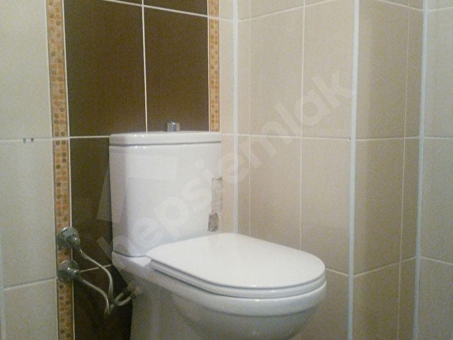 1. MURAT MAHALLESİNDE ARAKAT 3+1 SATILIK DAİRE - Görsel 10