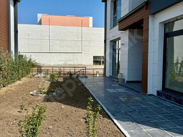 YENİBAĞLICADA SIFIR TRİPLEX TARZI MÜSTAKİL SİTE KONSEPTLİ MEGALÜX 6+1 VİLLA - Görsel 19