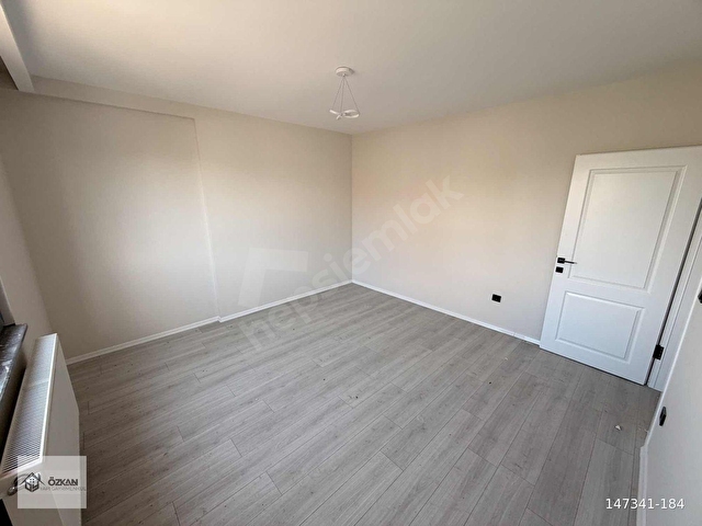 YEŞİLIRMAK MAHALLESİNDE IRMAK MANZARALI FIRSAT 2+1 DAİRE - Görsel 30