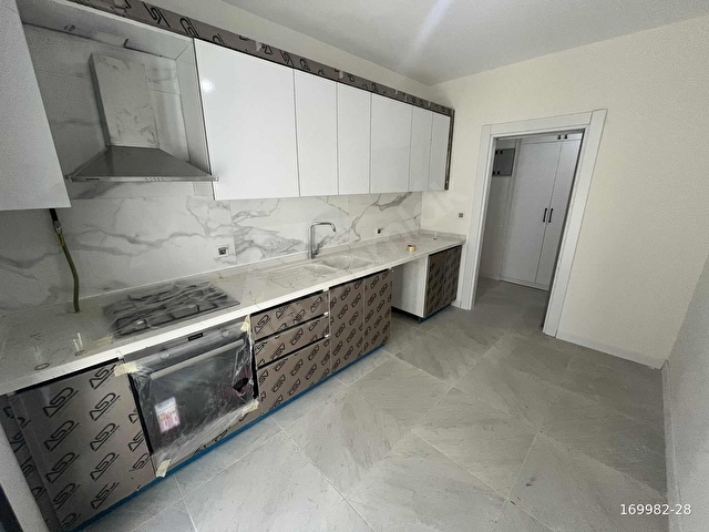 SEFERİHİSAR TOKİDE VESTİYERLİ KİRALIK 2+1 SIFIR DAİRE - Görsel 8
